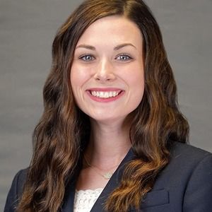 Meet your Posher, Abigail